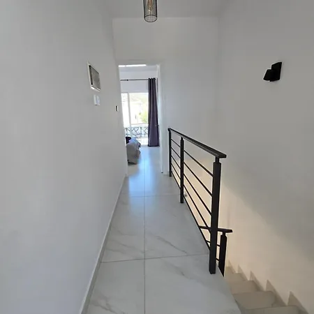 Amavi Villa Pégeia