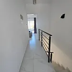 Amavi Villa Pégeia